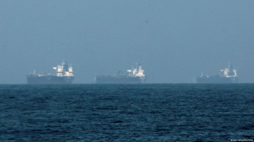 Pекордный трафик в Ормузском проливе на фоне войны