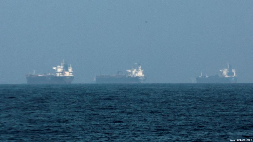 Pекордный трафик в Ормузском проливе на фоне войны