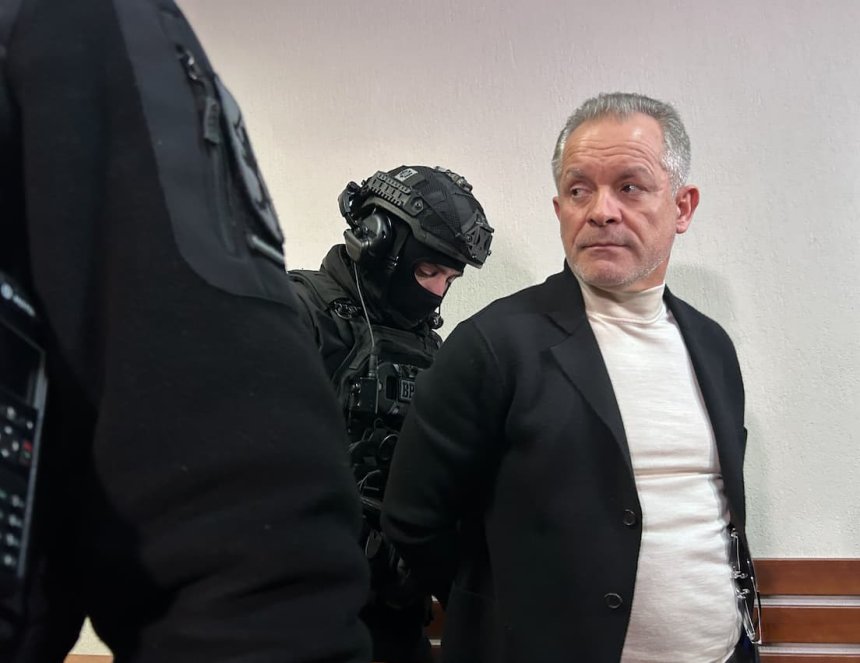 Приговор, который ждали: Владимир Плахотнюк получил 19 лет по делу о «краже миллиарда»