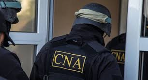 Scandal de corupție în poliția din Chișinău: șase angajați reținuți — mită până la 10.000 de dolari