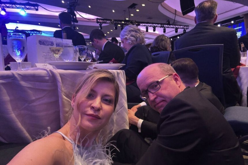 Controverse în timpul incidentului armat: reacții după comportamentul unui diplomat la evenimentul cu Donald Trump