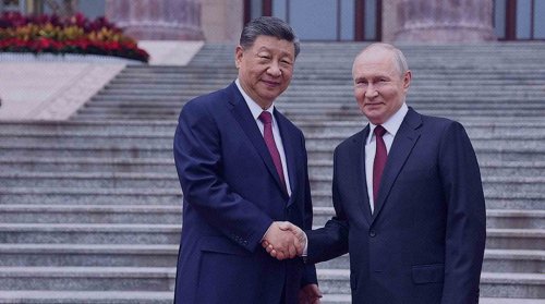 «Не виделись день, а как будто минуло три осени»